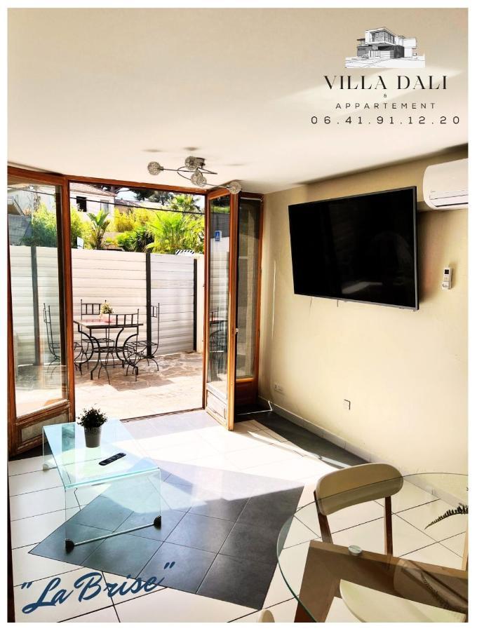 Apart Plage Apartment Carqueiranne Bagian luar foto